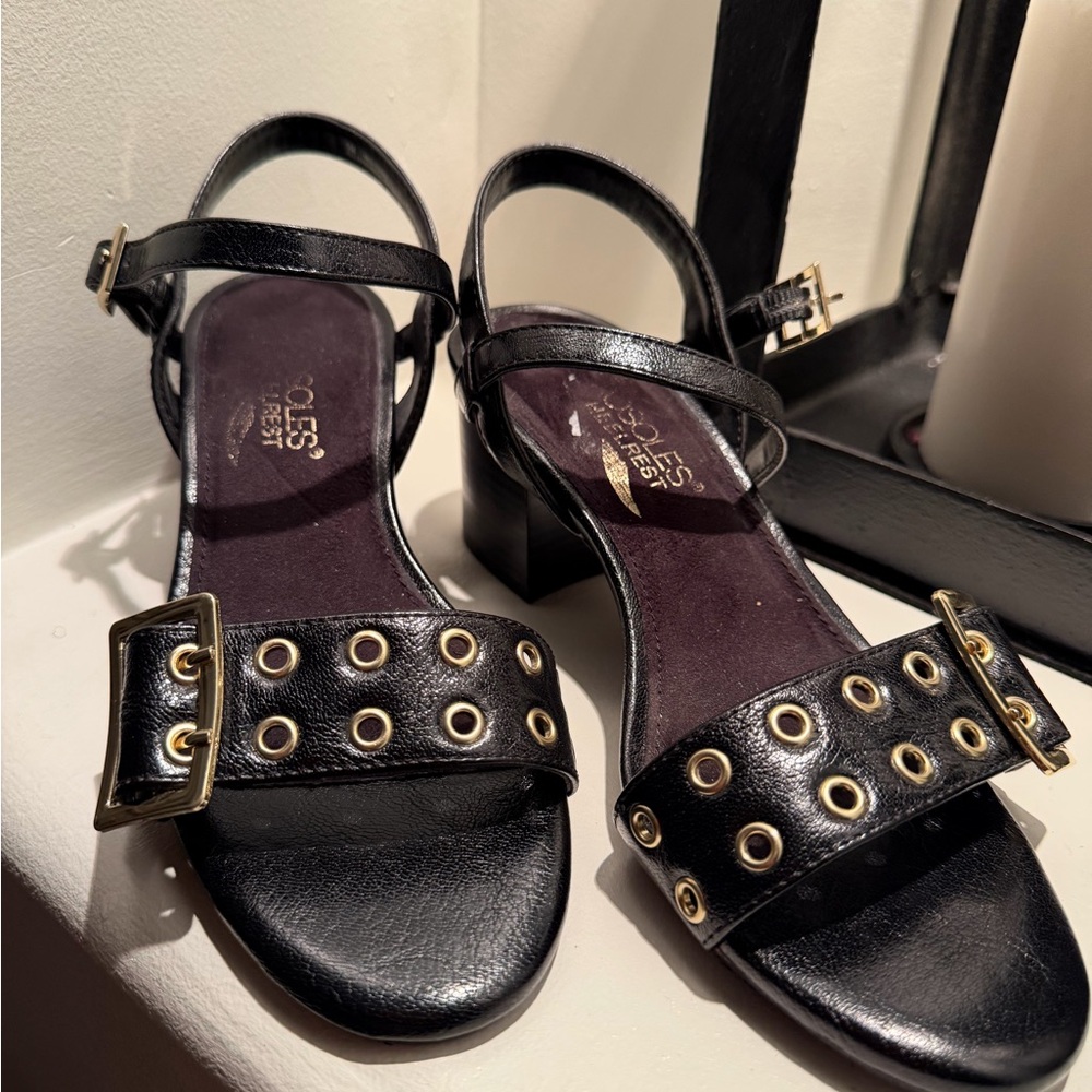 Aerosoles Hellrest Women's Leather Block Black Sandals with Gold Accents